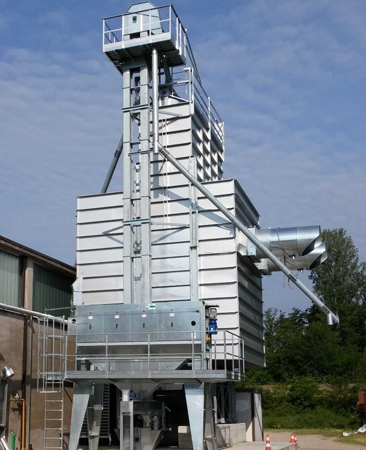 In AR dryers, once the machine has been completely filled, the product is recirculated within the dryer via a bucket elevator. 